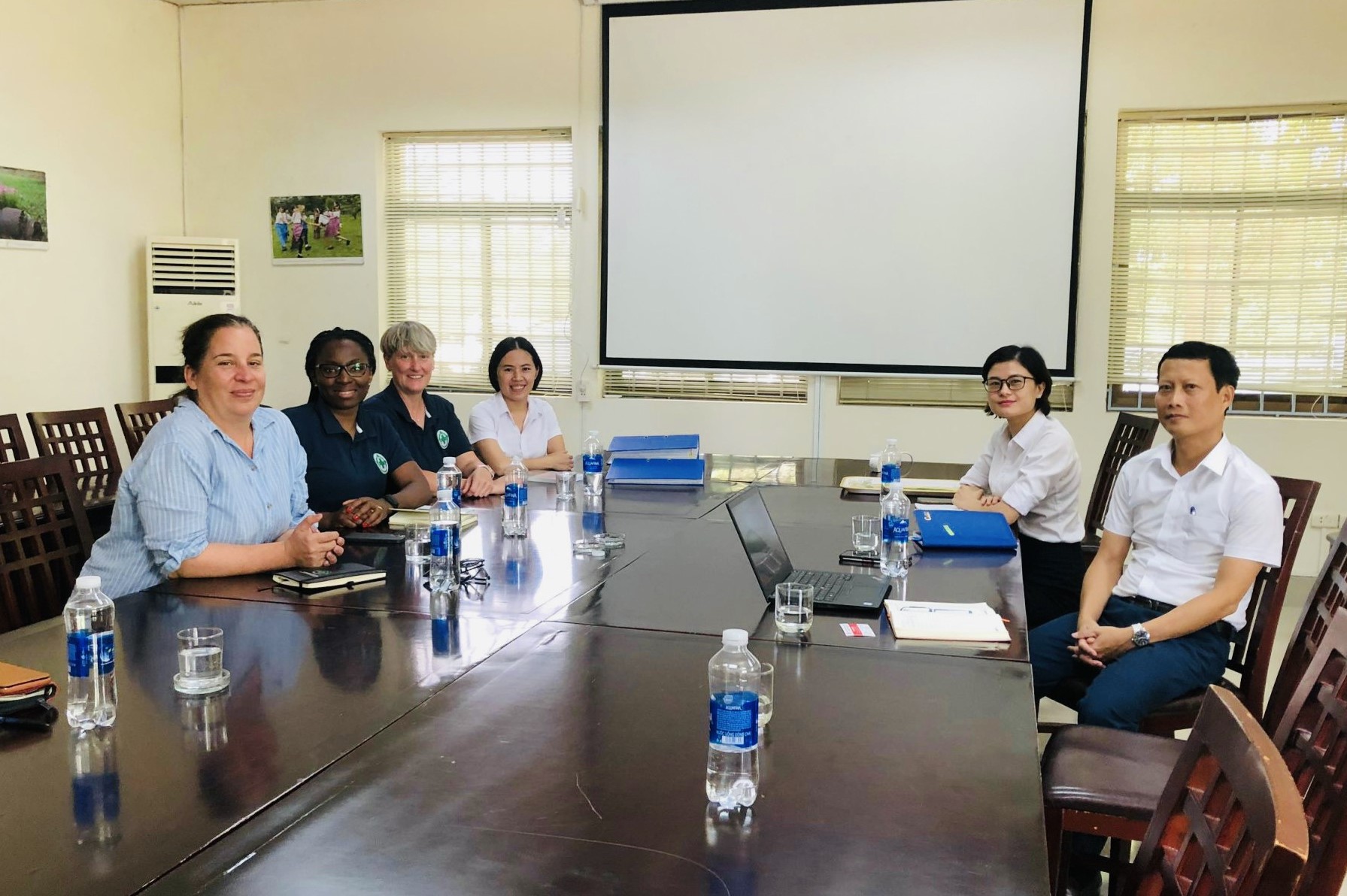 QUANG TRI MINE ACTION CENTER (QTMAC) WELCOMED AND WORKED WITH A HIGH-RANKING DELEGATION OF NPA HEADQUARTERS